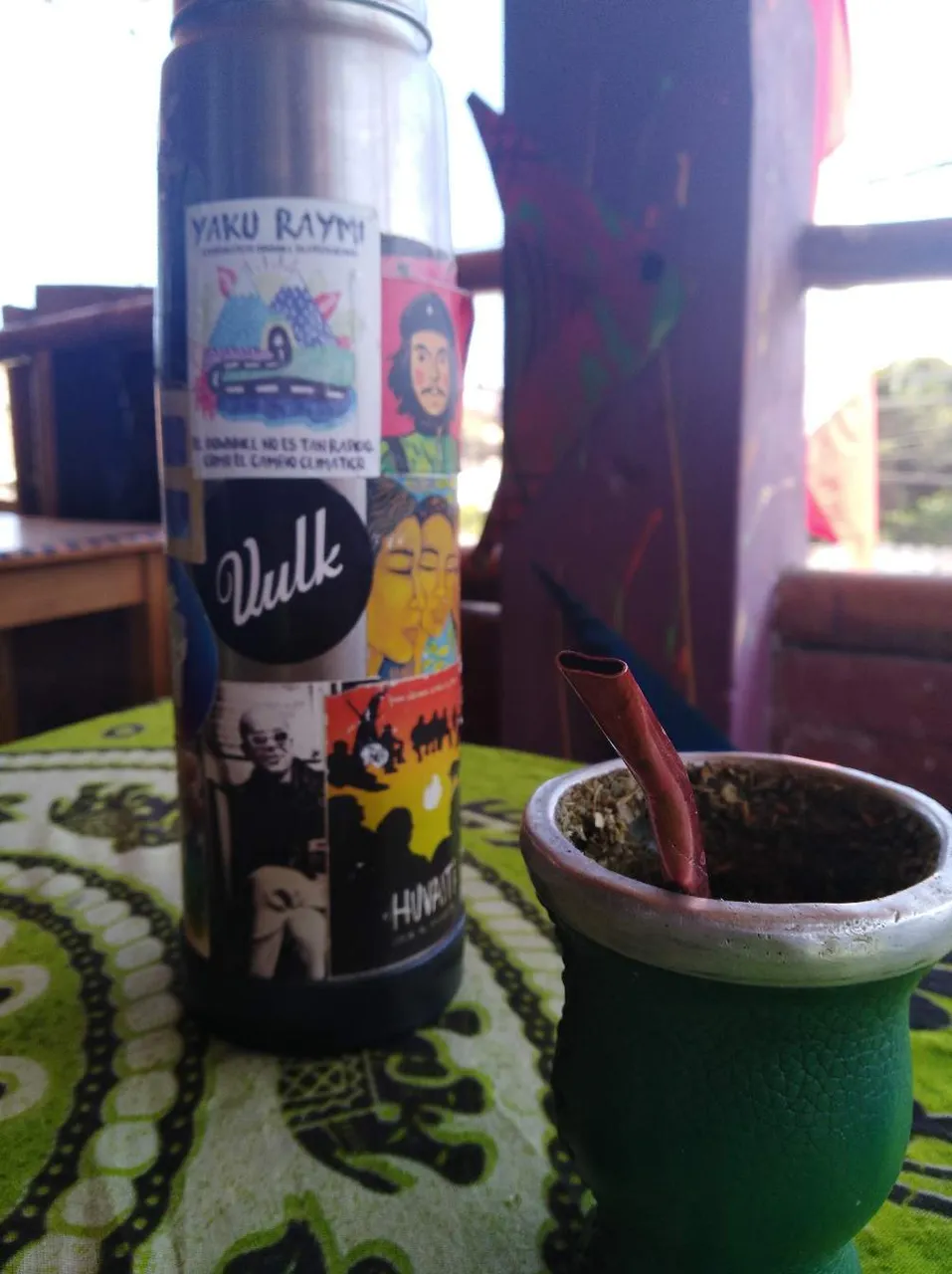 https://s3.us-east-2.amazonaws.com/partiko.io/img/traveleralex-drinking-mate-in-peru8vai5gh3-1535560538308.png