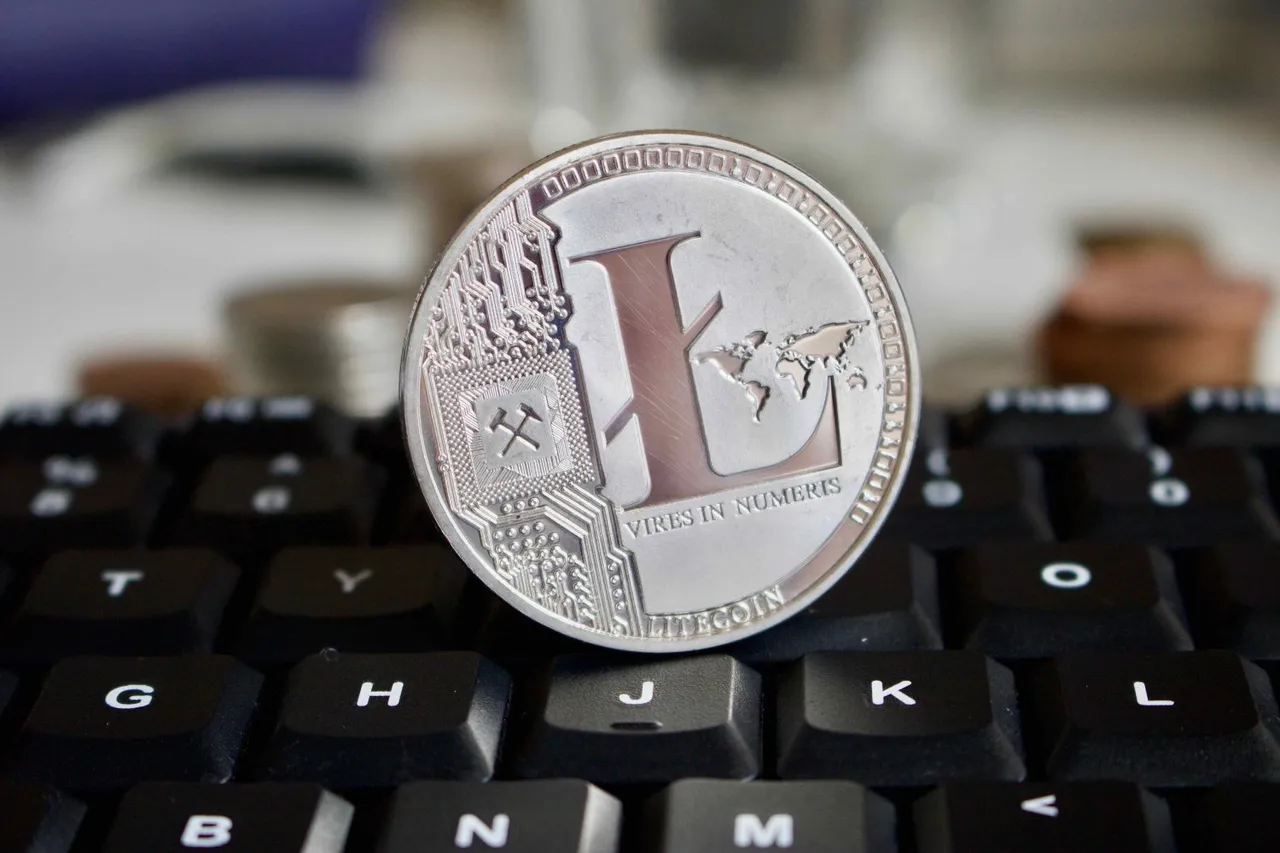 litecoin-keyboard-e1493175458605.jpg