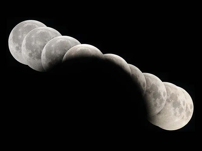 ecl-lun-2008-08-16-umbral-shadow.jpg