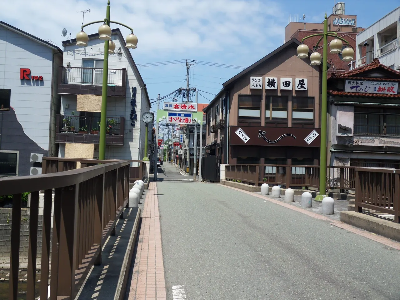 SDC13106 Suzuran-Dori Bridge.JPG