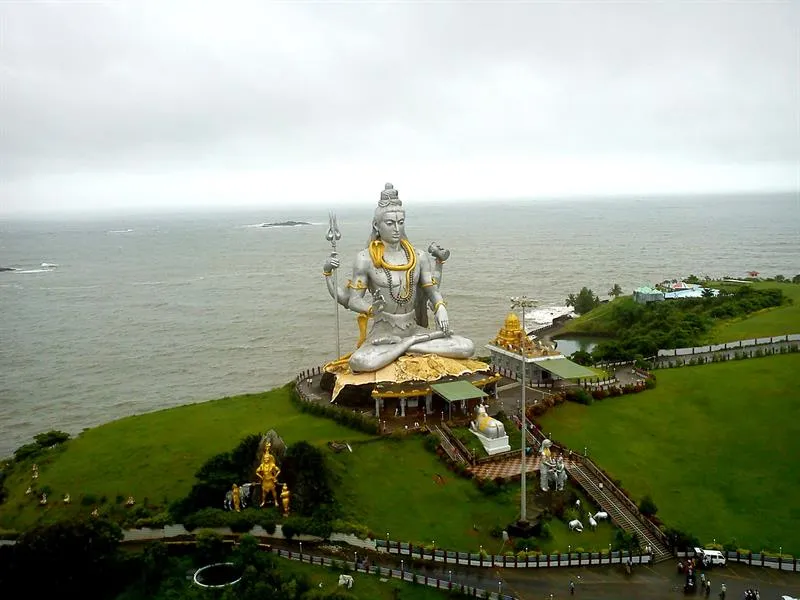 3950-5-Lord-Mahabaleshwar-Temple.jpg