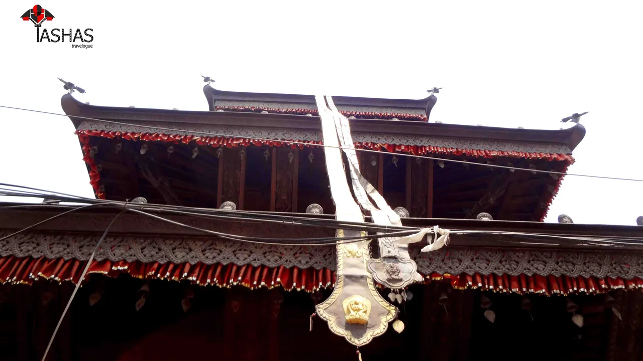 Kathmandu Road Side Temple.jpg