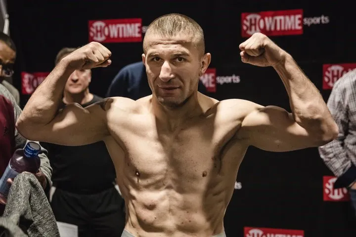 weigh in-Avtandil Khurtsidze.jpg