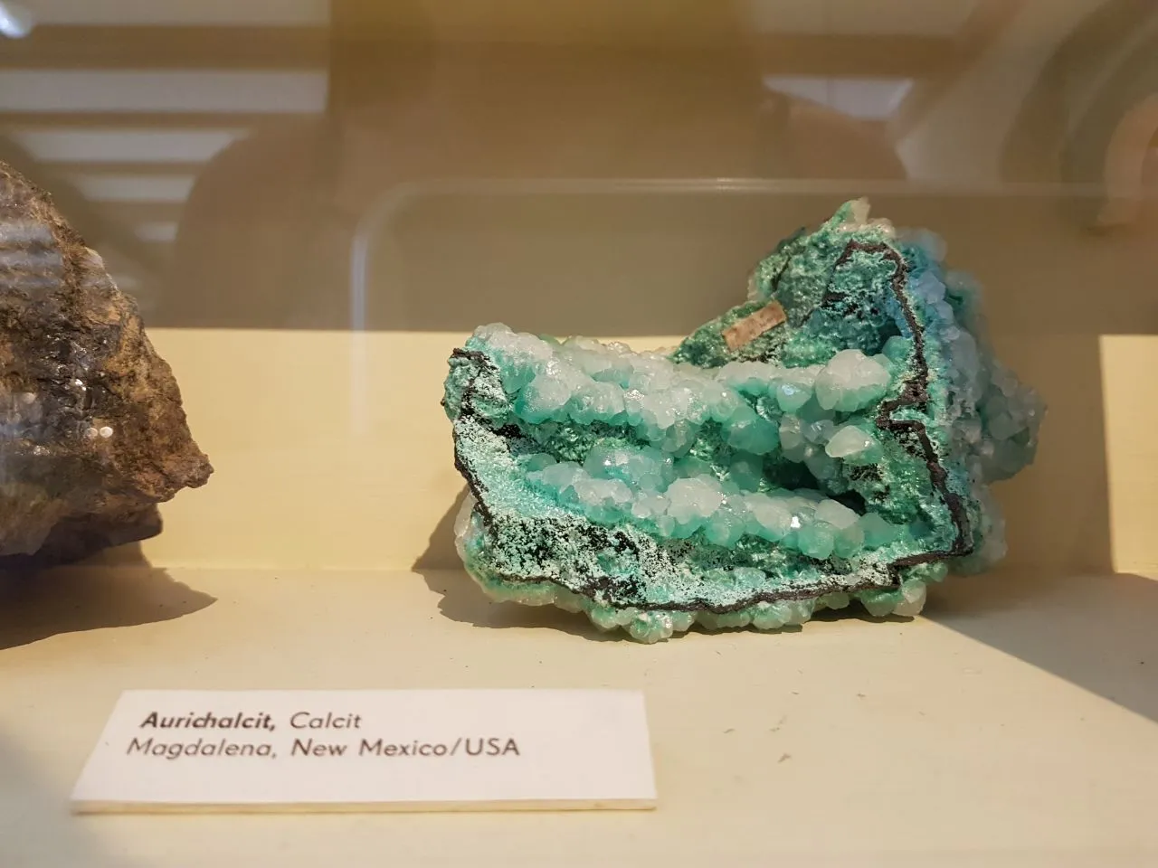 Steemit Museum Mineral 10.jpeg