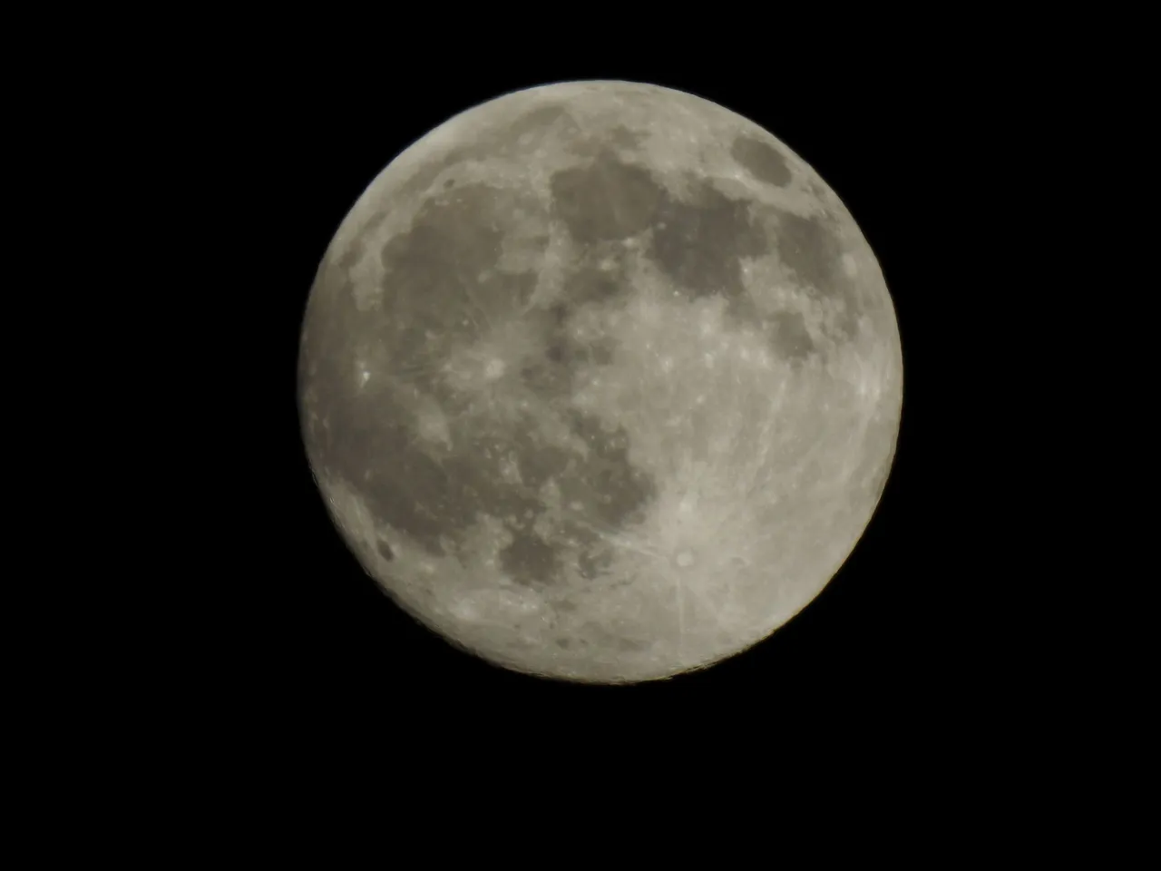An unstacked photo