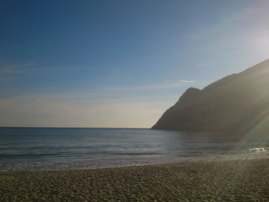 Walk to the shore of the beach - Paseo a la orilla de la playa