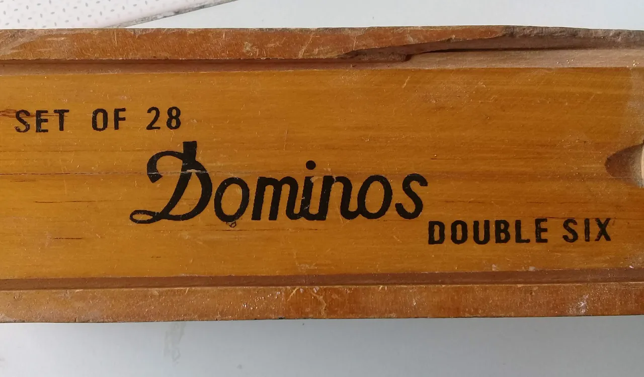 domino.jpg