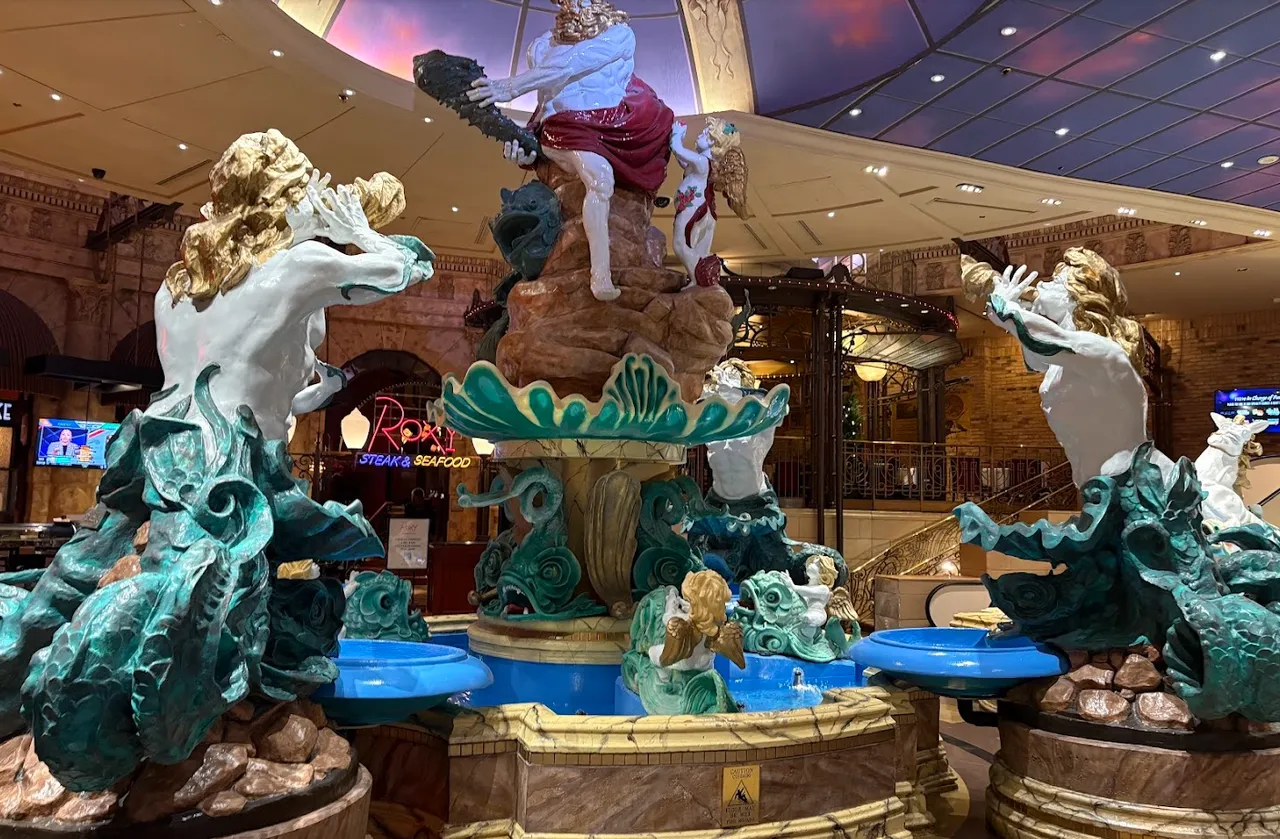 Fountains at the entrance to the El Dorado.