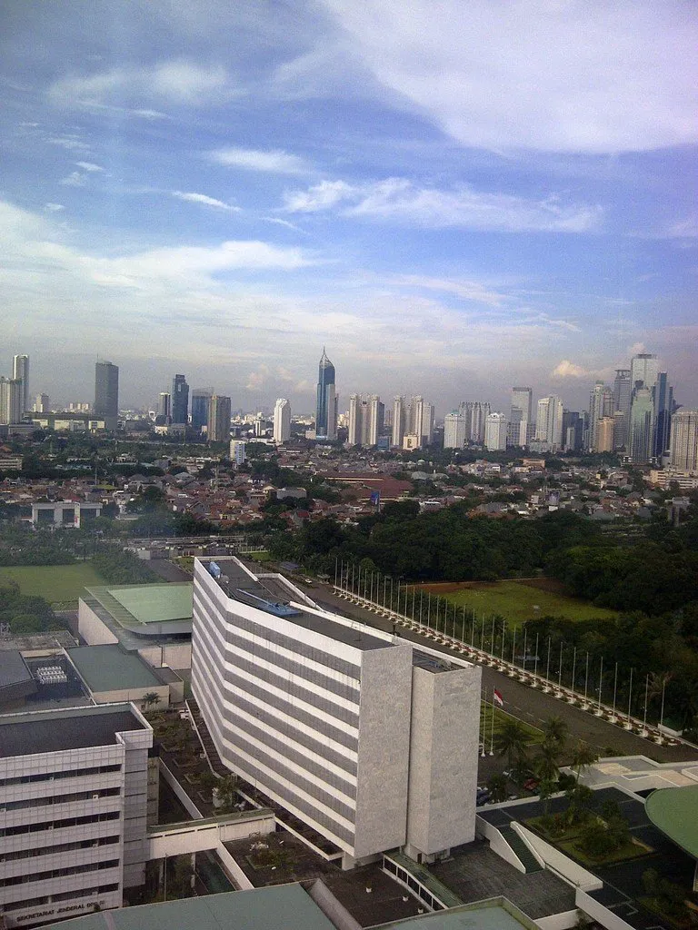 main_image