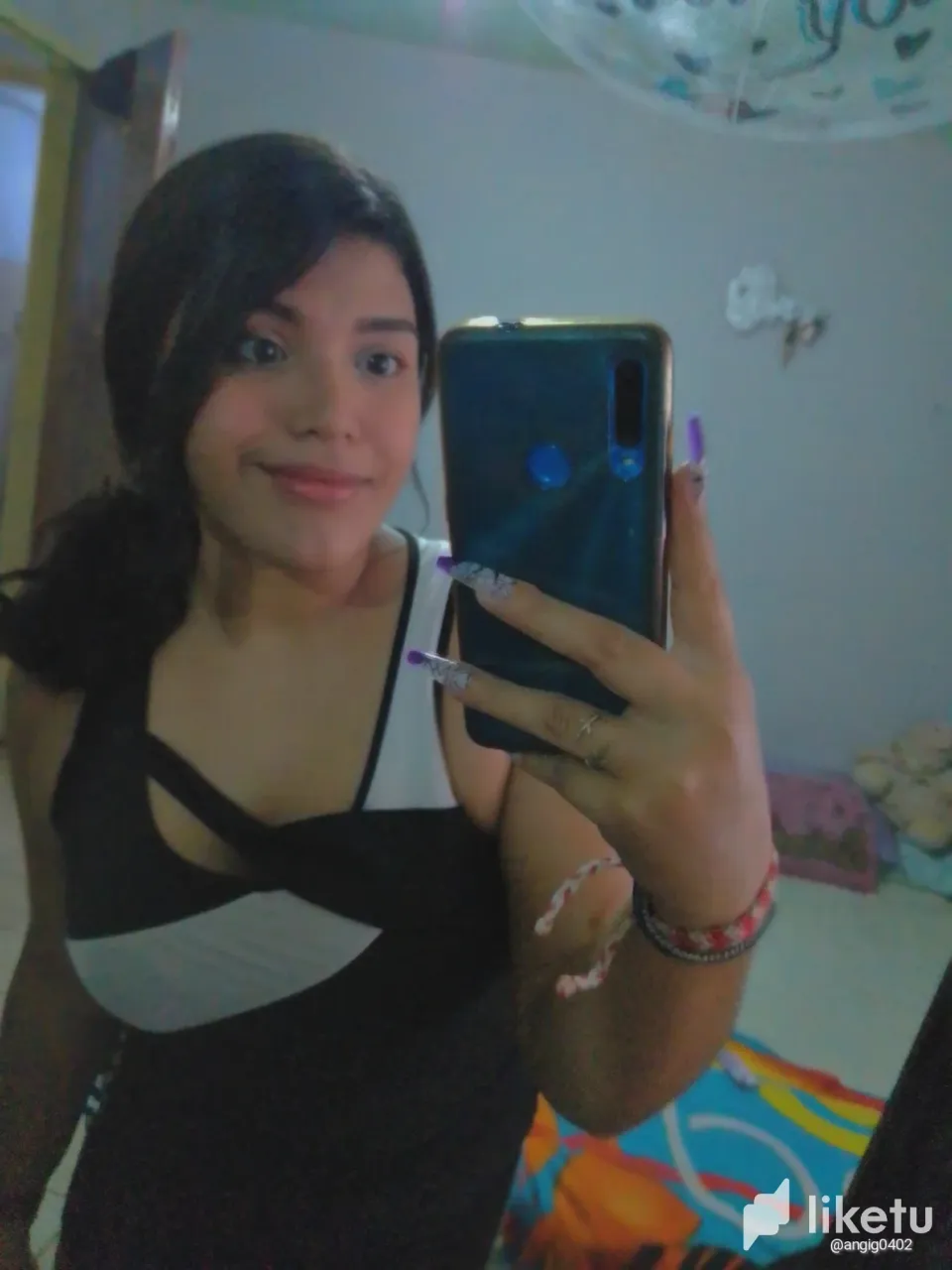clj9zr41q00gj7lsz6jjt76oh_Picsart_23-06-23_22-18-33-066.webp