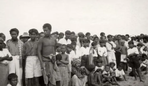 Penerbangan Perdana KLM ke Hindia Belanda, 1924. Het Leven. V..jpg