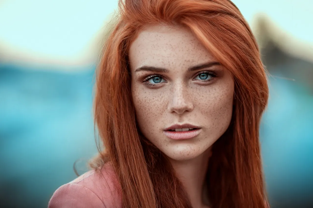 women_blue_eyes_freckles_redhead_looking_at_viewer_face_portrait_depth_of_field-65366.jpg