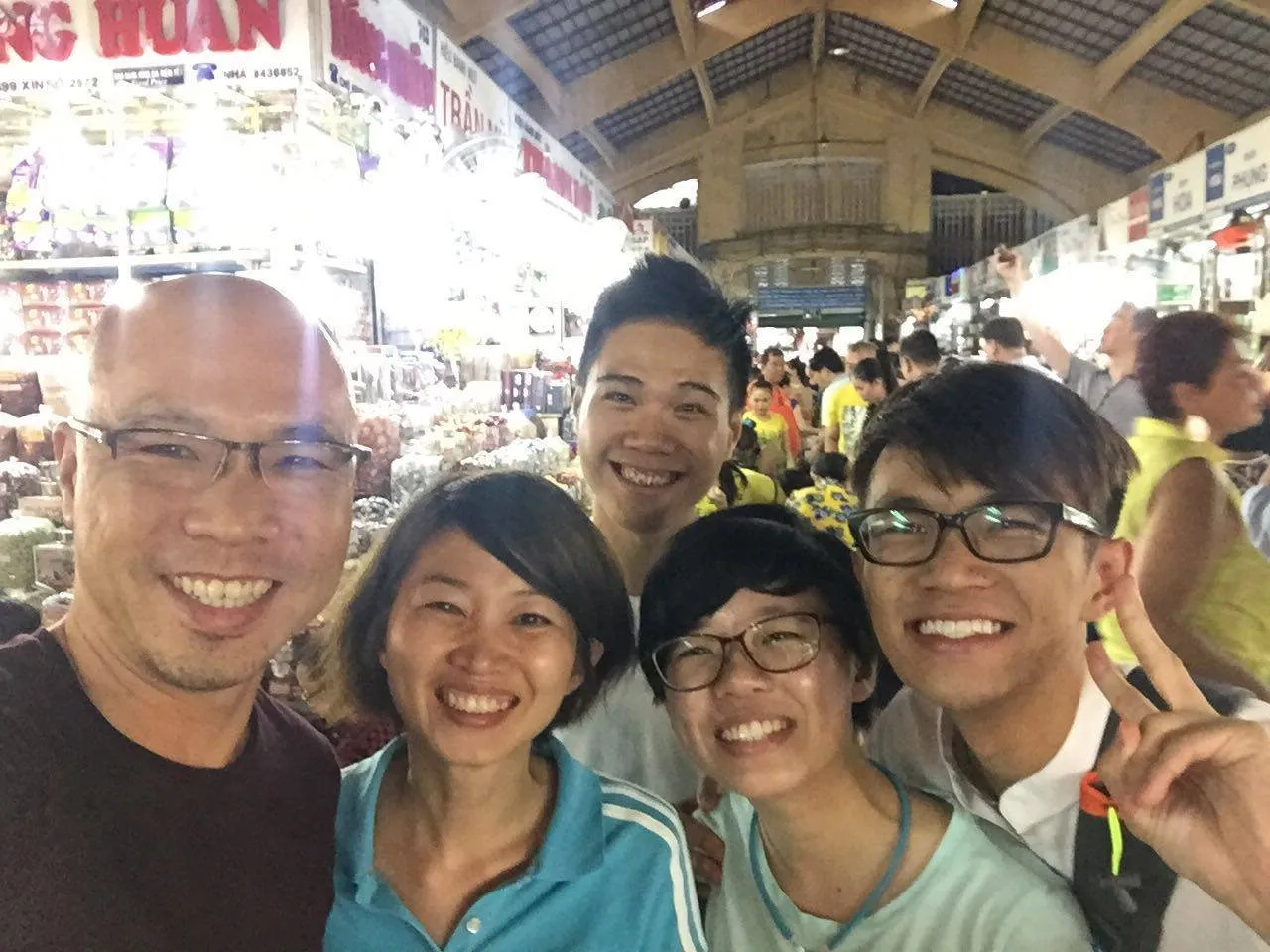 Image may contain: 5 people, including Vincent Lim, Sarah Ng and Seany Tan, people smiling