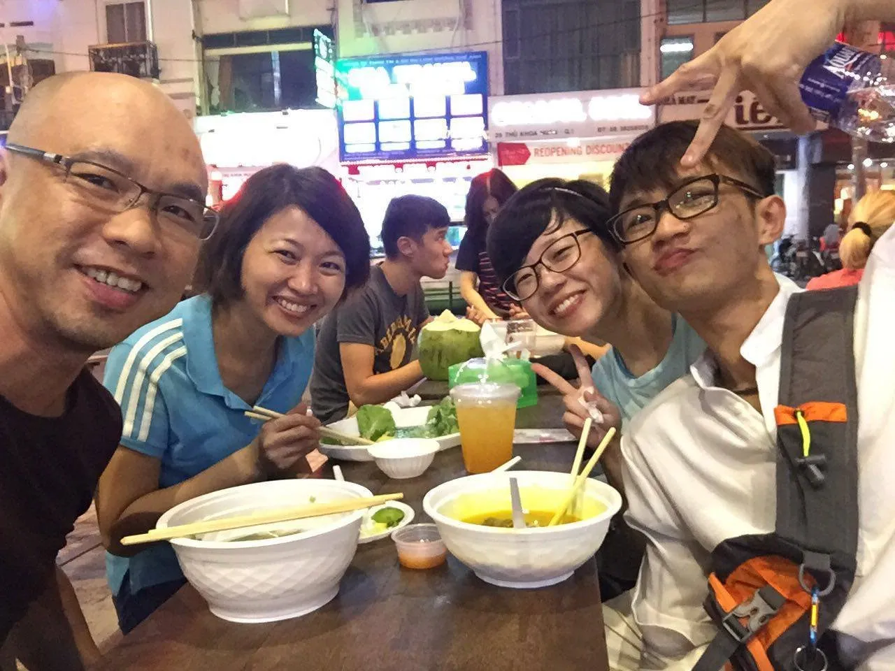 Image may contain: 5 people, including Vincent Lim and Sarah Ng, people smiling
