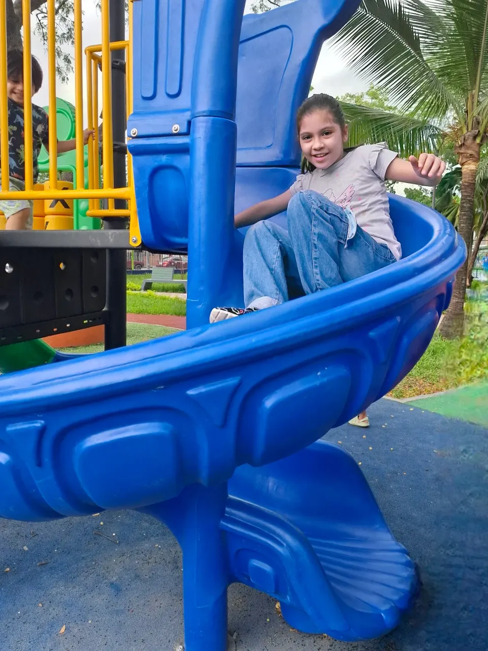 f9eOMLIwxHjPRo9L_20250402_170418.webp