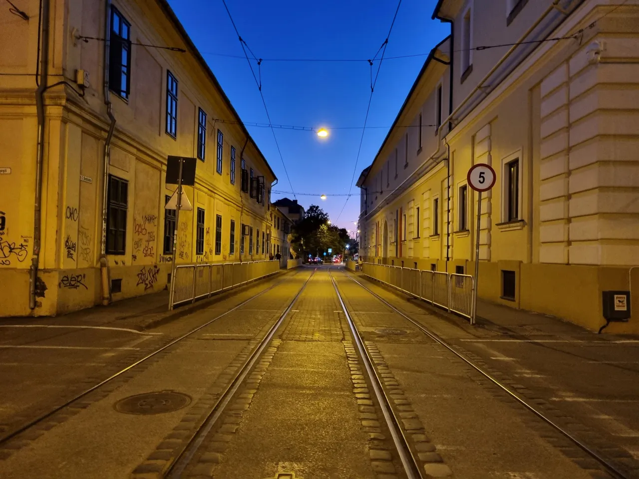20230715_215626.jpg