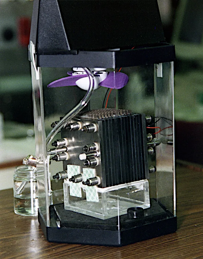 Fuel cell NASA nafion public.png