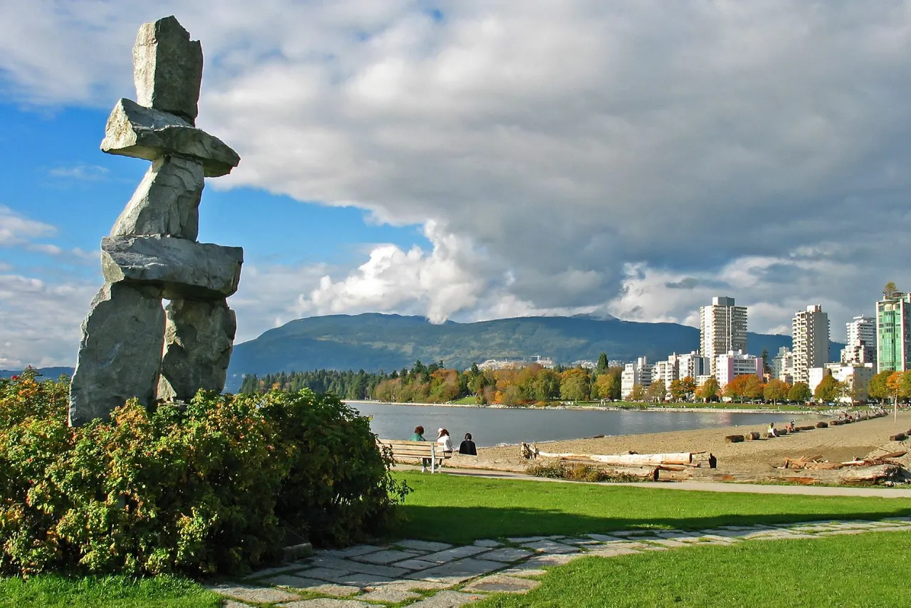 Inukshuk Peter Graham.jpg