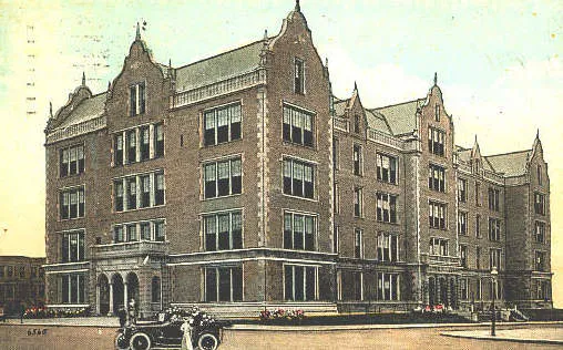 Bayridgehighschool1920 public post card.jpg