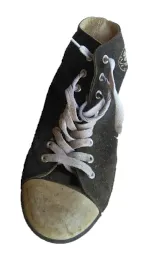 muelli sneakers2.png