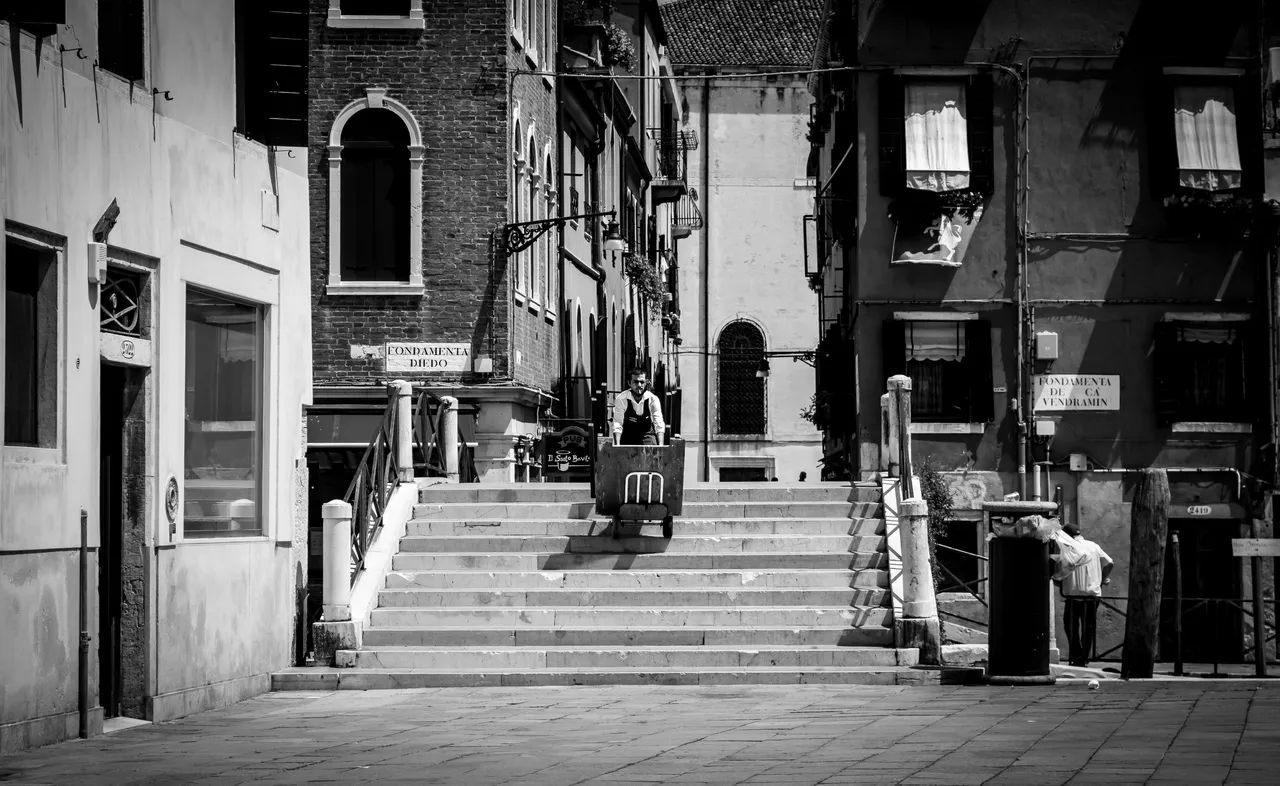 People_Venice-1742.jpg