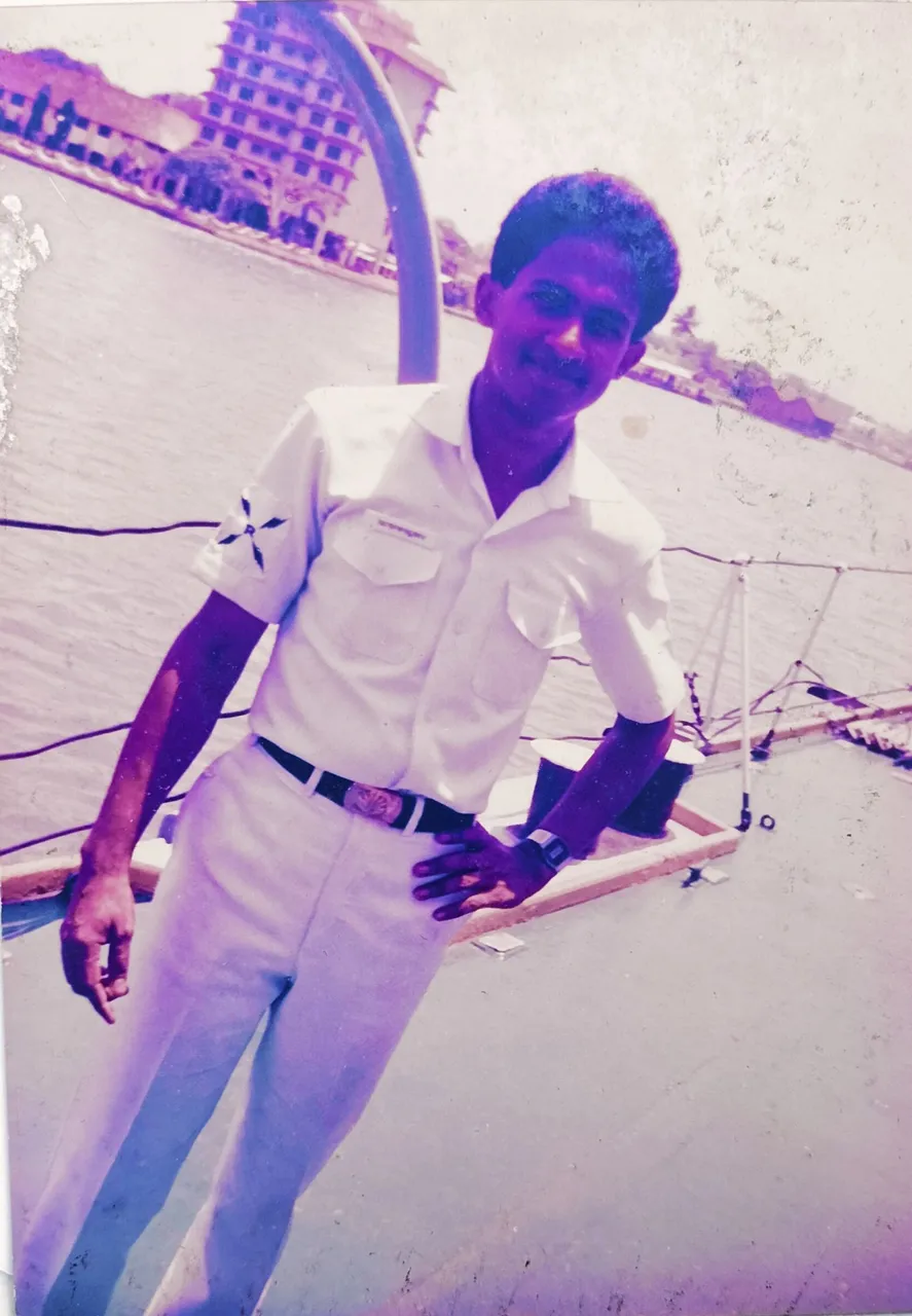 Akhter uz Zaman, kochin port.jpg