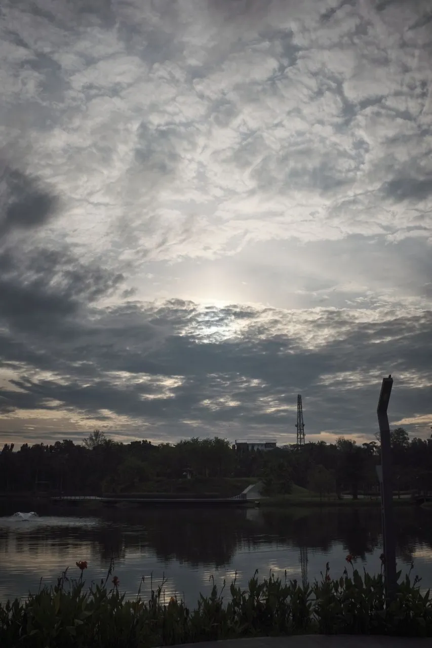 DSCF8103r.jpg