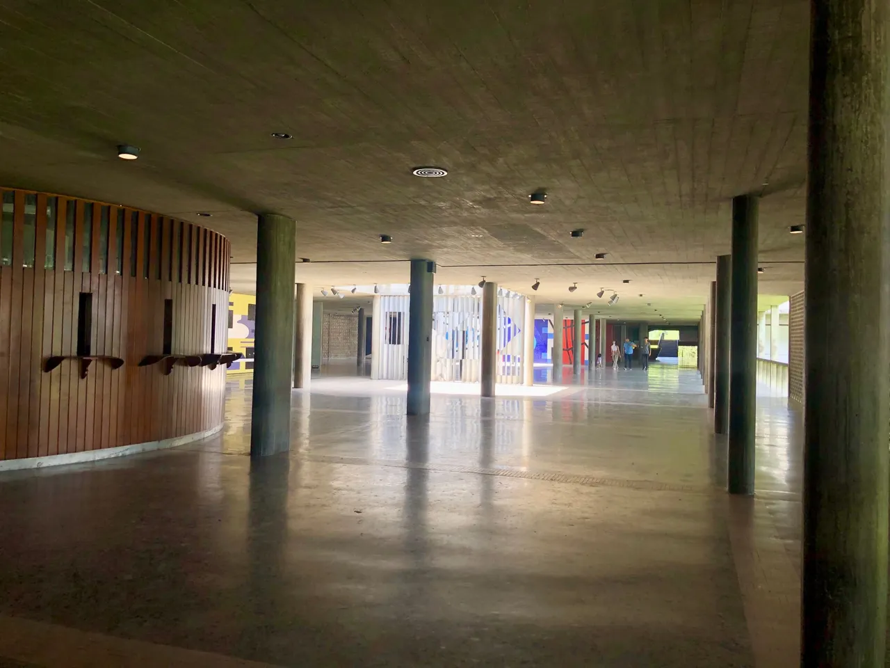 CiudadUniversitariaCaracas_1_5.jpg