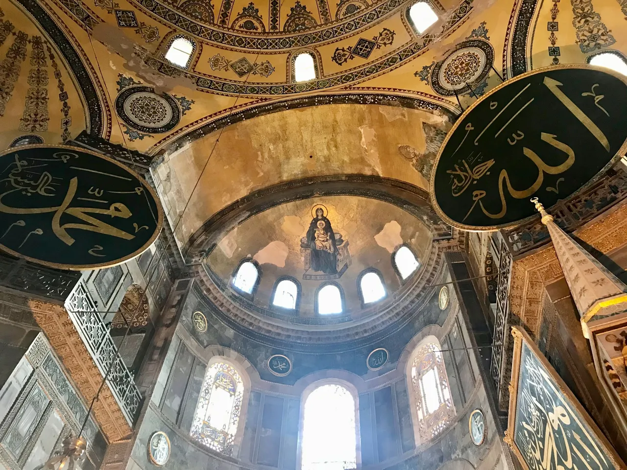 HagiaSophia2.jpg