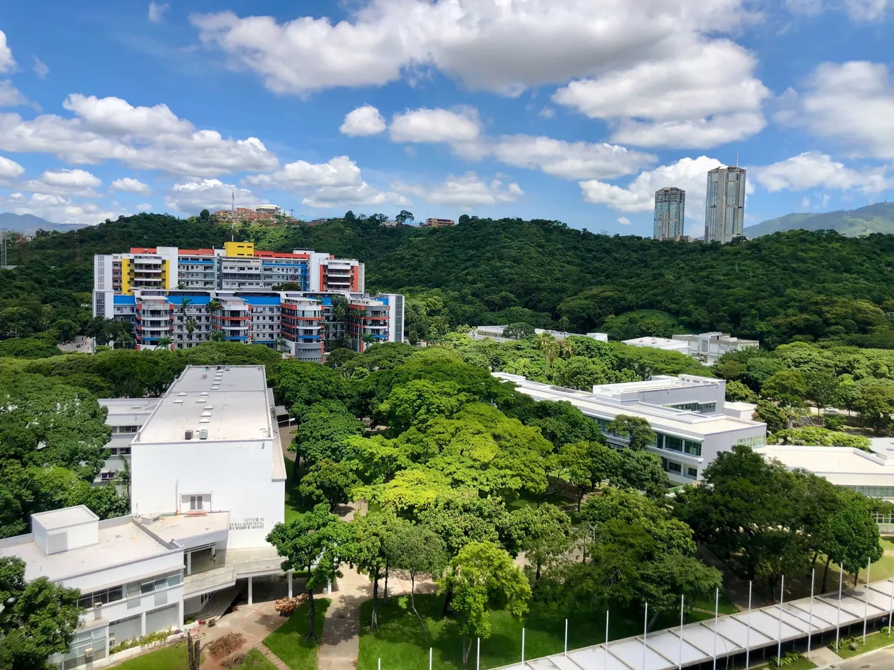 CiudadUniversitariaCaracas_6.jpg