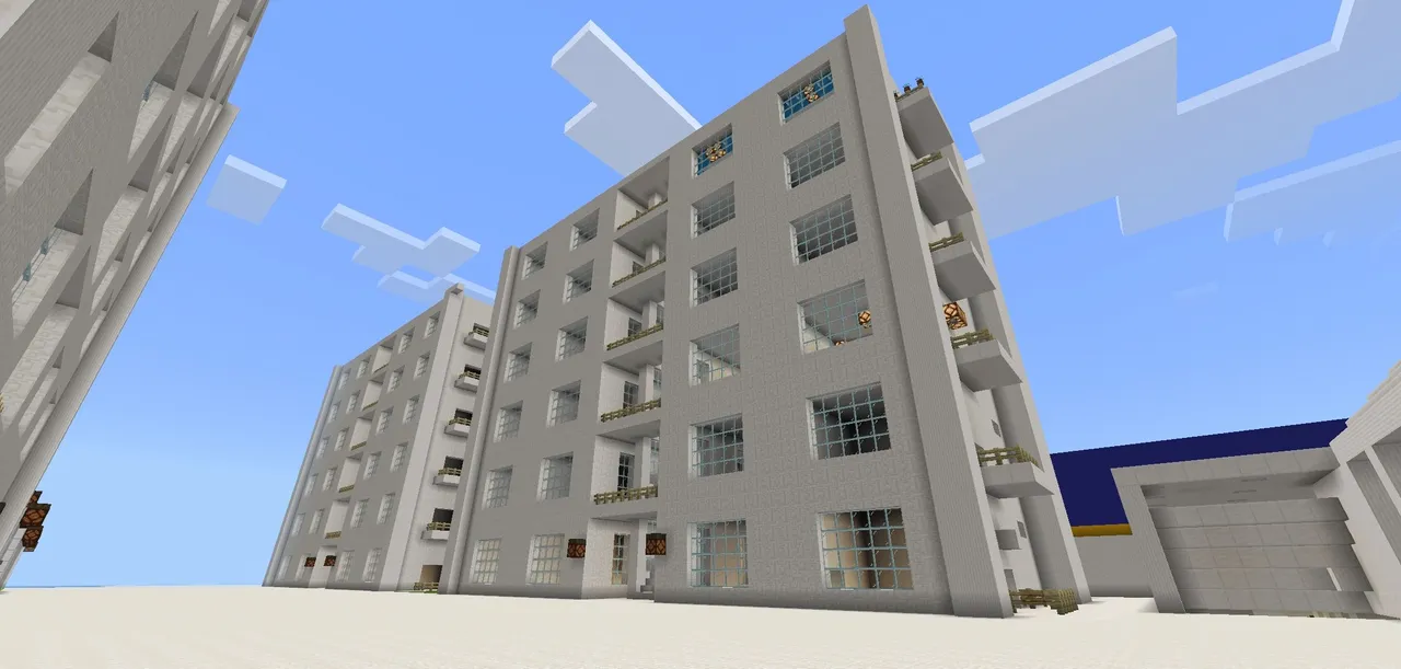 Screenshot_2021-05-18-15-39-28-702_com.mojang.minecraftpe.jpg