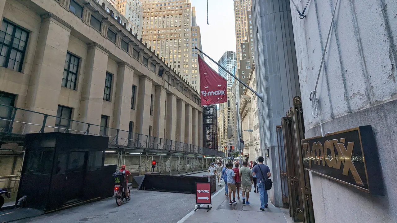 PXL_20230826_220840164.jpg