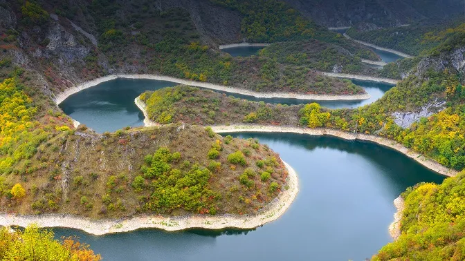 river-winding-curve-water.jpg