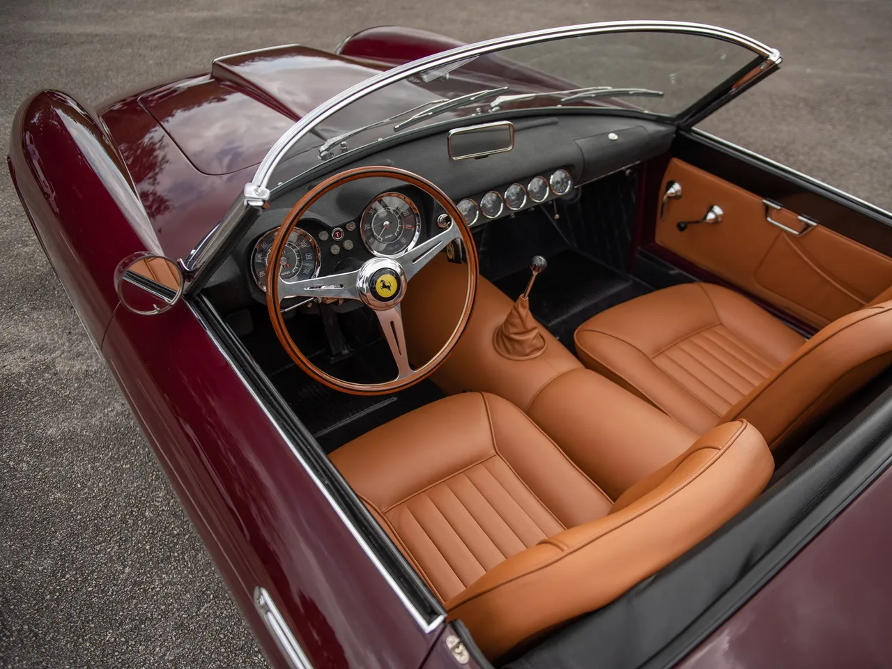 1959 Ferrari 250 GT 10.jpg