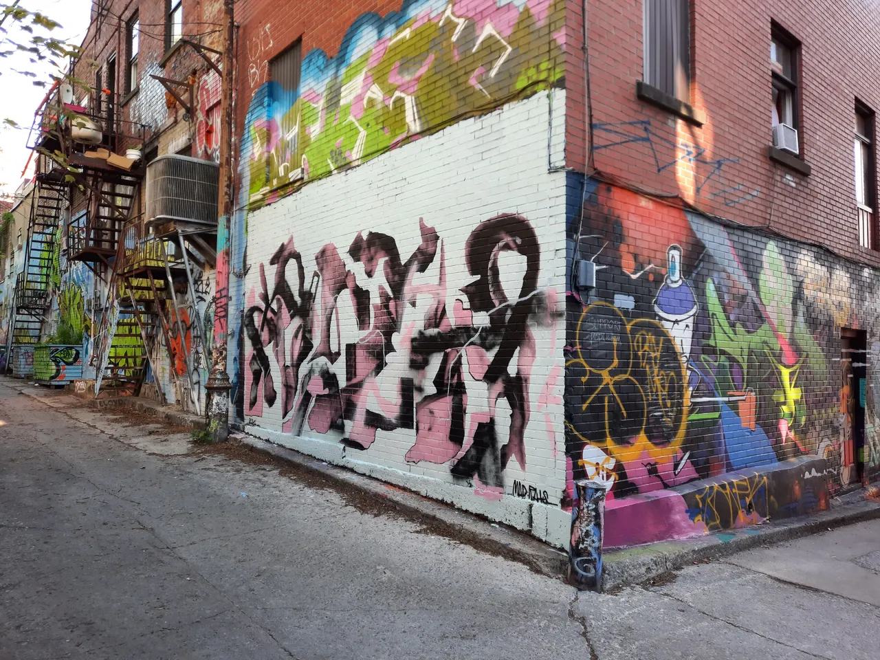 568 - Mad Rats Graffiti Alley.jpg