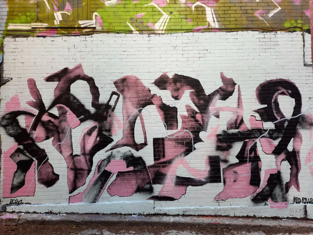 567 - Mad Rats Graffiti Alley.jpg