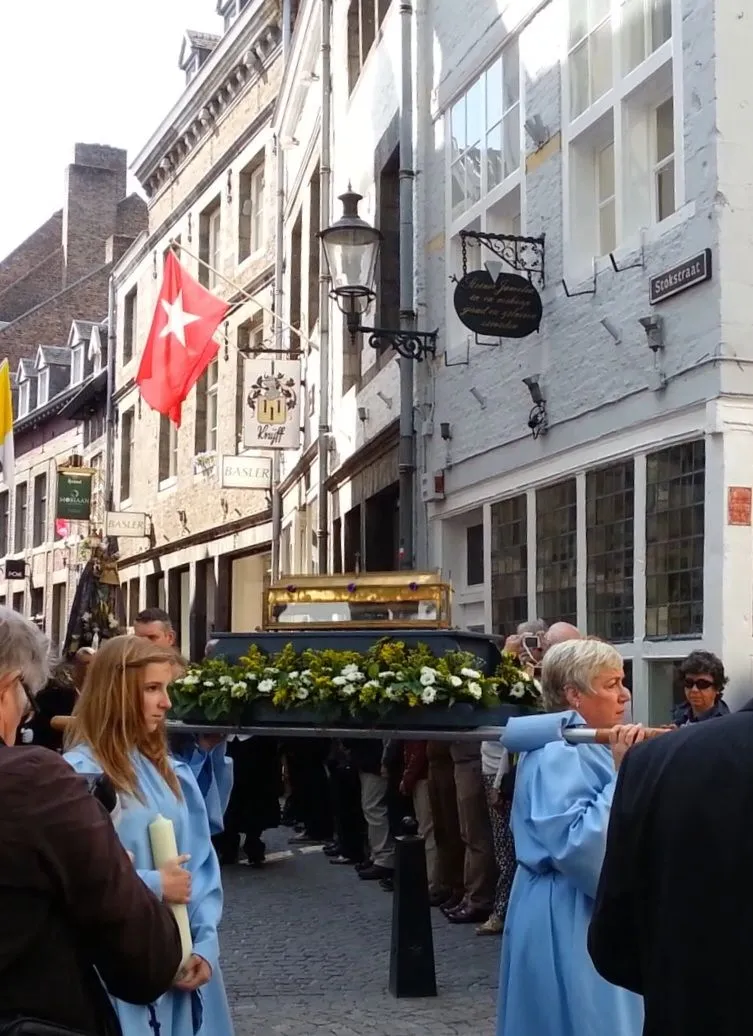VideoCapture_20250427-194430.jpg