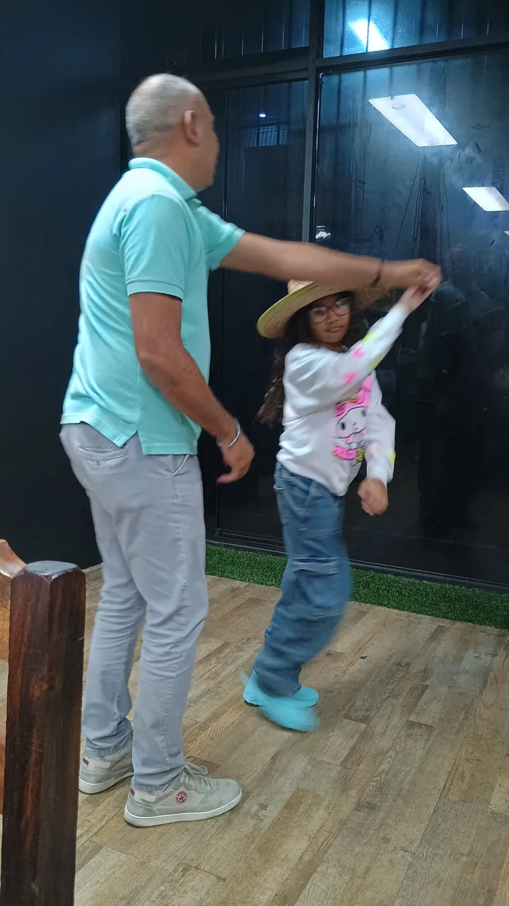 1000380234.jpg