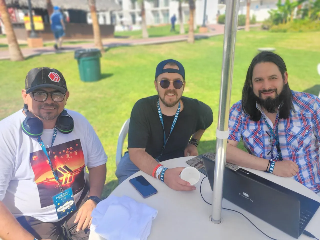 hivefest foto.jpg