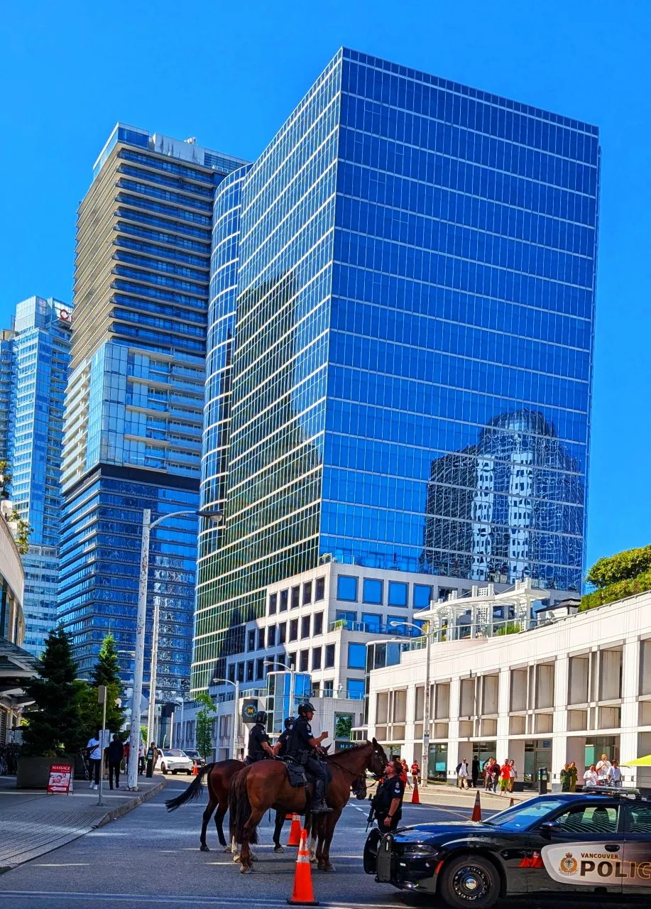 Downtown Scene01.jpg