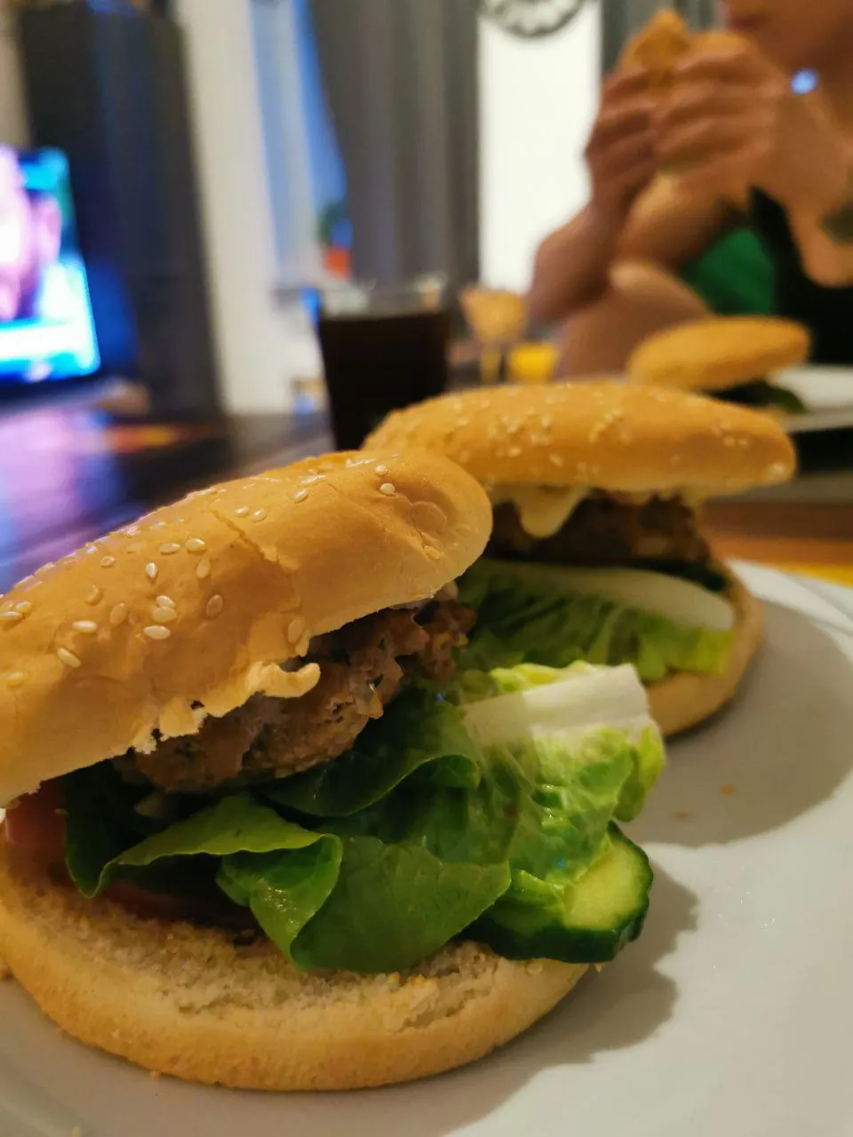 selfmade burgers at home.jpg