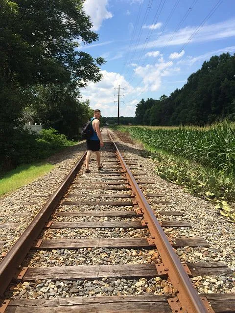 rails-1584682_640.jpg