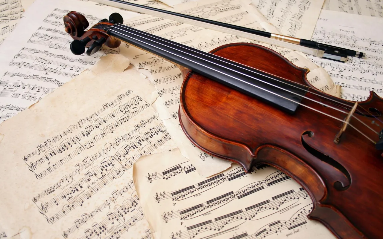 violin (1).jpg