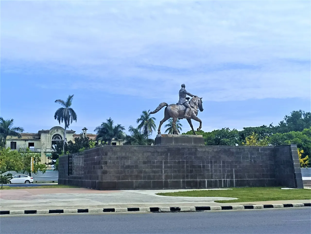 1a0.jpg
