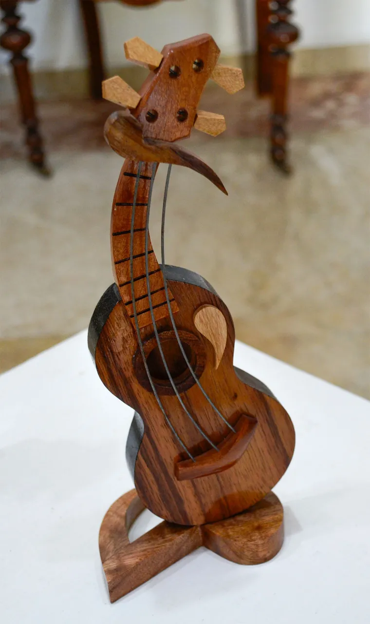 violin.jpg
