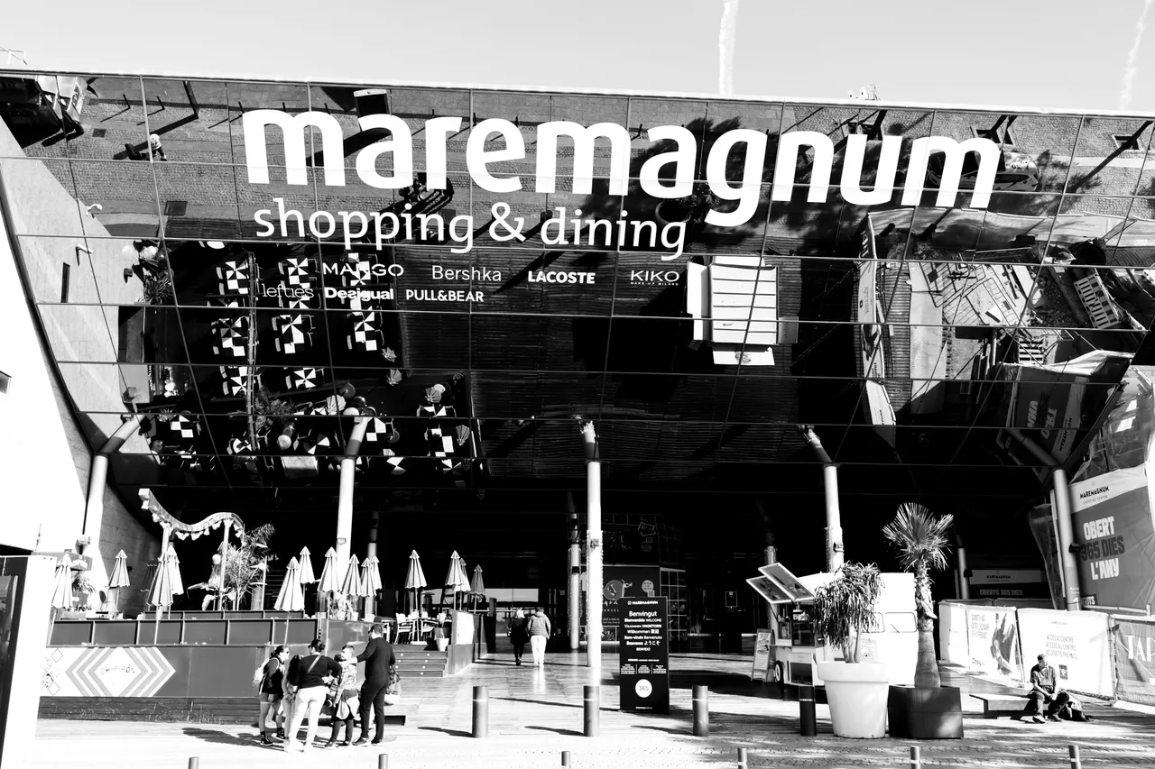 maremagnum.jpg