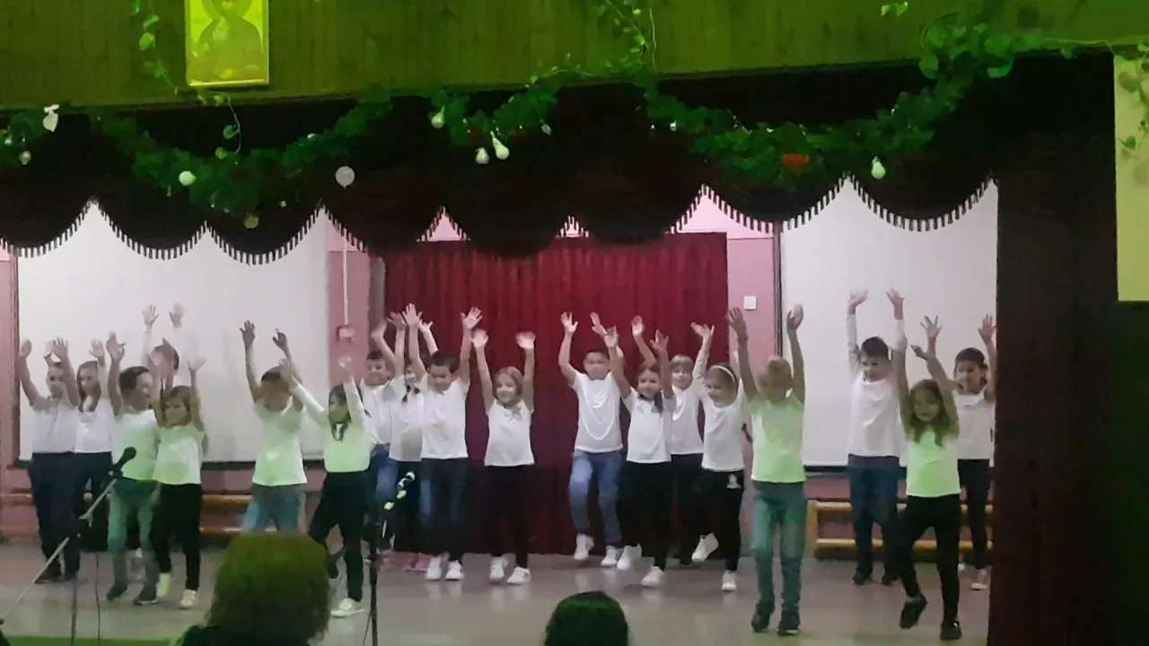 VideoCapture_20221206-211108.jpg