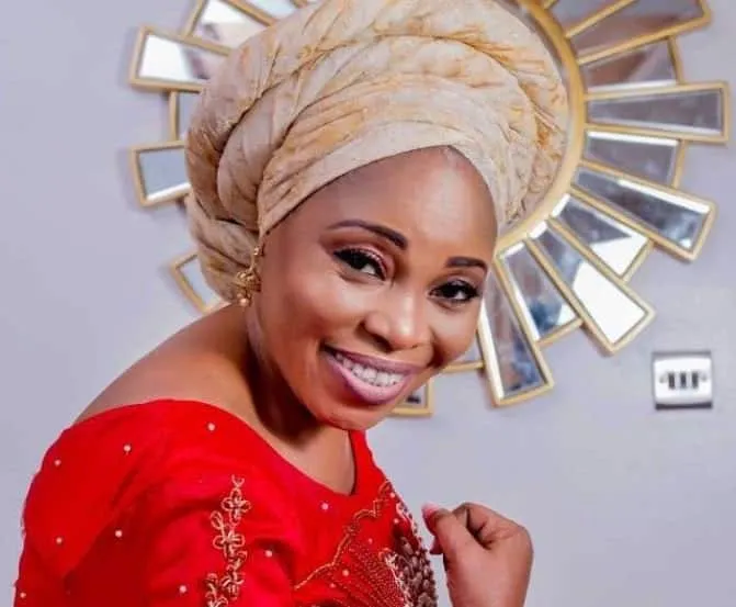 Tope Alabi