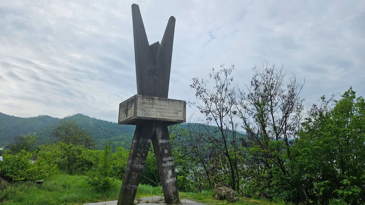 20250424_094400.jpg