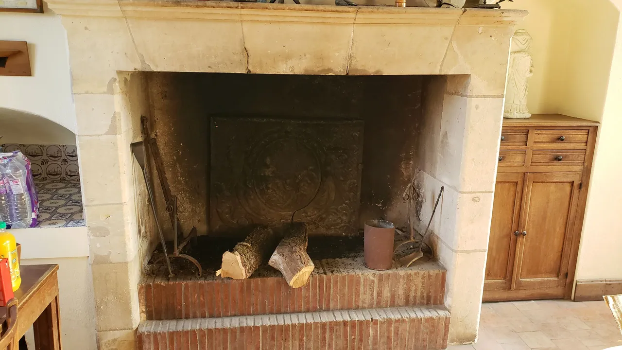 10-11_chimney.jpg